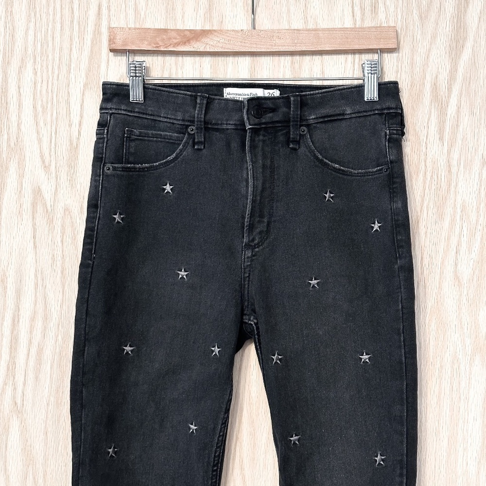 A&F Black Star Embroidered High Rise Skinny Jeans Star - Picture 2 of 8